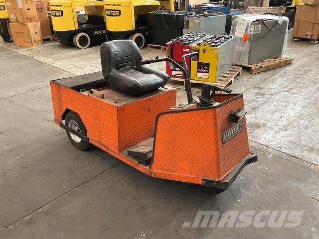  Motrec E-242 Vučna vozila