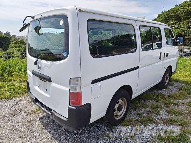 Nissan CARAVAN Mini autobusi