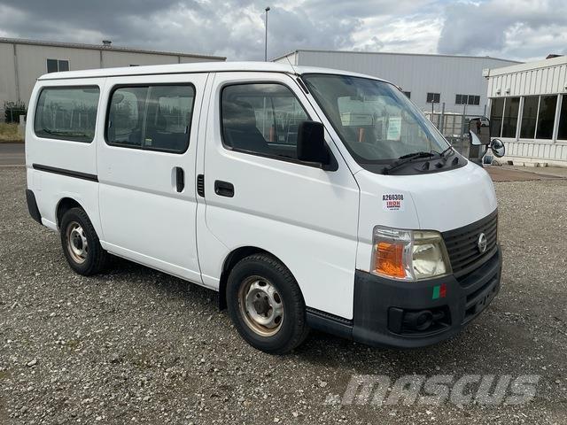 Nissan Caravan Mini autobusi