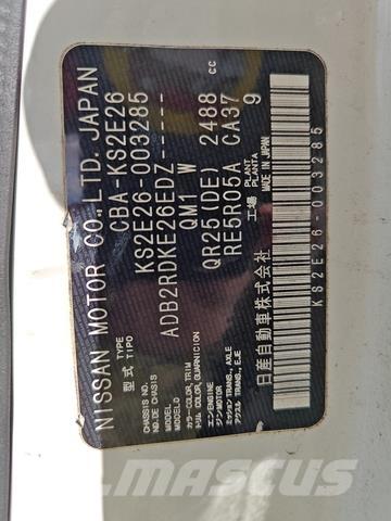 Nissan Caravan Mini autobusi