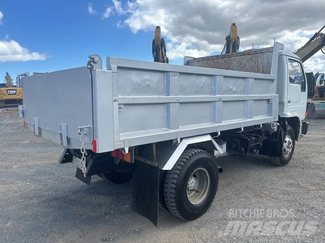 Nissan Condor Kiper kamioni