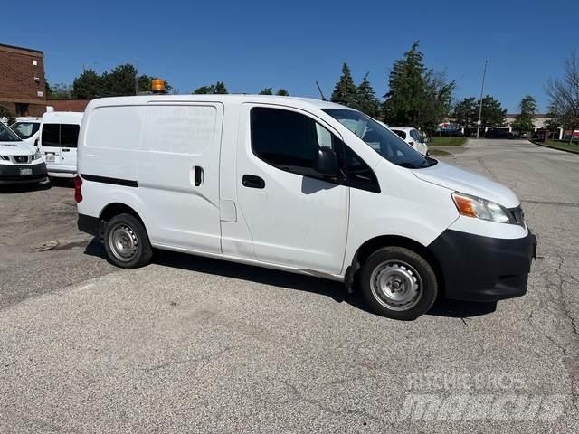 Nissan NV200 Dostavna vozila / kombiji