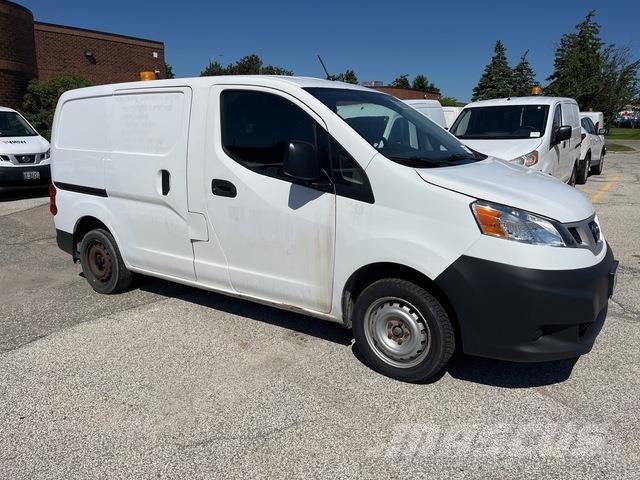 Nissan NV200 Dostavna vozila / kombiji