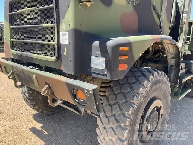 Oshkosh AMK23A1 Sanduk kamioni