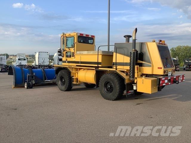 Oshkosh H2718 Sniježne daske i  plugovi