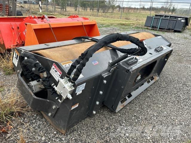 PALADIN VR84 Vučni vibracioni valjci