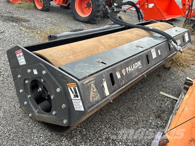 PALADIN VR84 Vučni vibracioni valjci