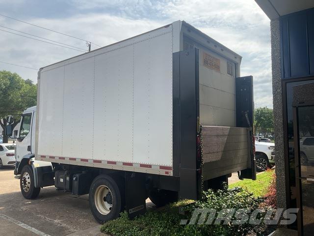 Peterbilt 220 Sanduk kamioni