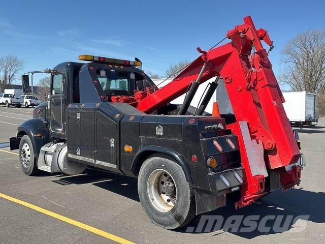 Peterbilt 335 Recovery vozila
