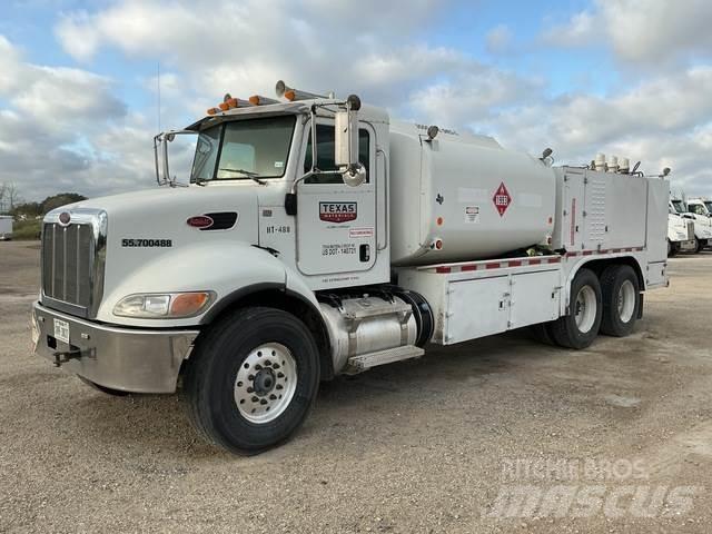 Peterbilt 348 Kamioni cisterne