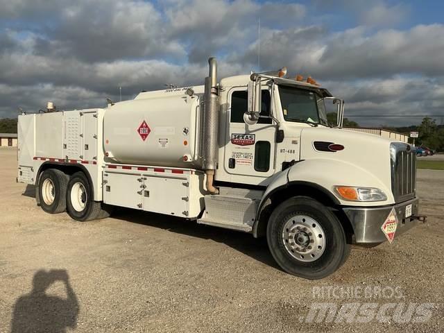 Peterbilt 348 Kamioni cisterne