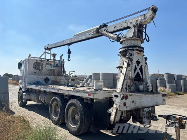 Peterbilt 362 Ostali kamioni