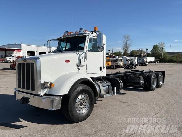 Peterbilt 365 Kabine i unutrašnjost