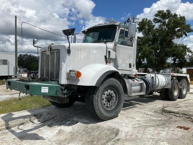 Peterbilt 365 Kabine i unutrašnjost