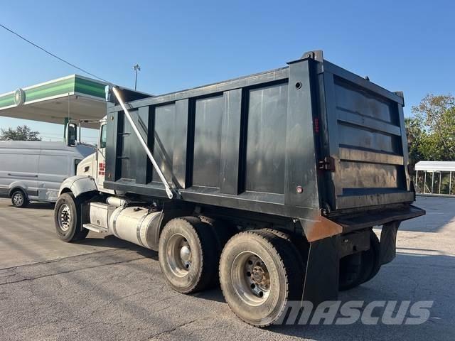 Peterbilt 384 Kiper kamioni