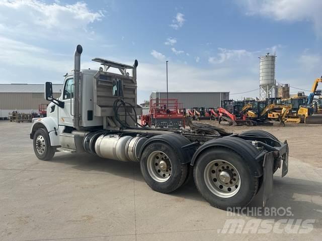 Peterbilt 567 Traktorske jedinice