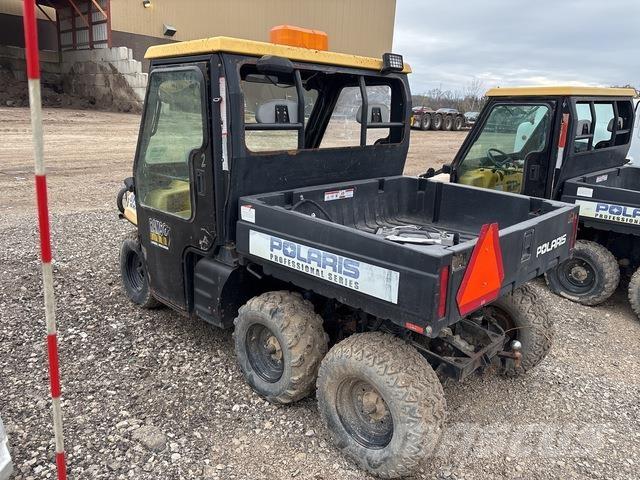 Polaris UTV Pomoćni strojevi