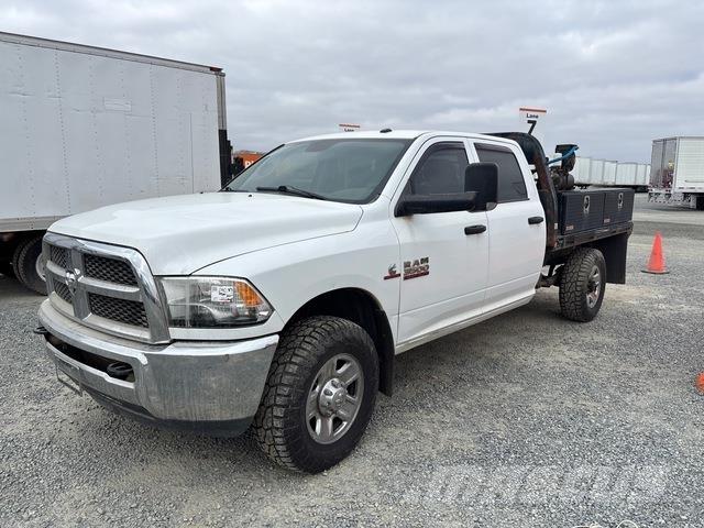 RAM 3500 Kamioni sa otvorenim sandukom