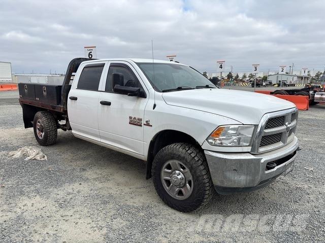 RAM 3500 Kamioni sa otvorenim sandukom