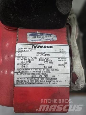 Raymond 8410 Ručni paletni viličar