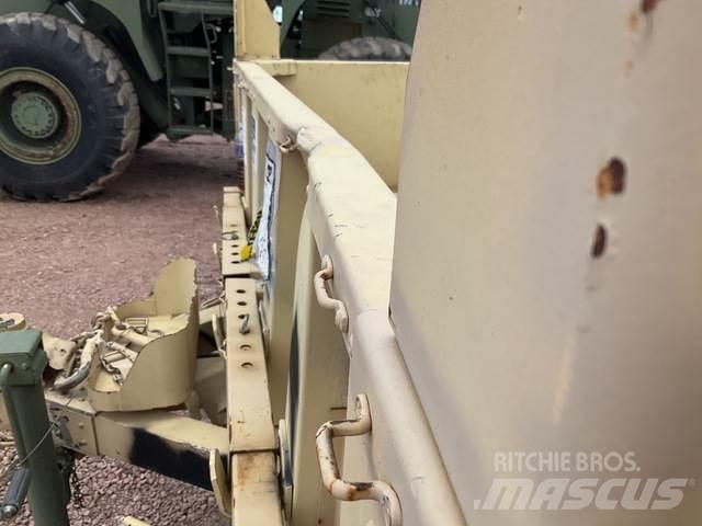  Raytheon M1102 Ostale prikolice