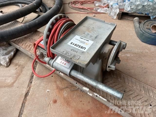  Rigid 300-T2 Oprema za cjevovode