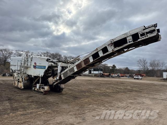 Roadtec RX-700 Asfaltne hladne glodalice