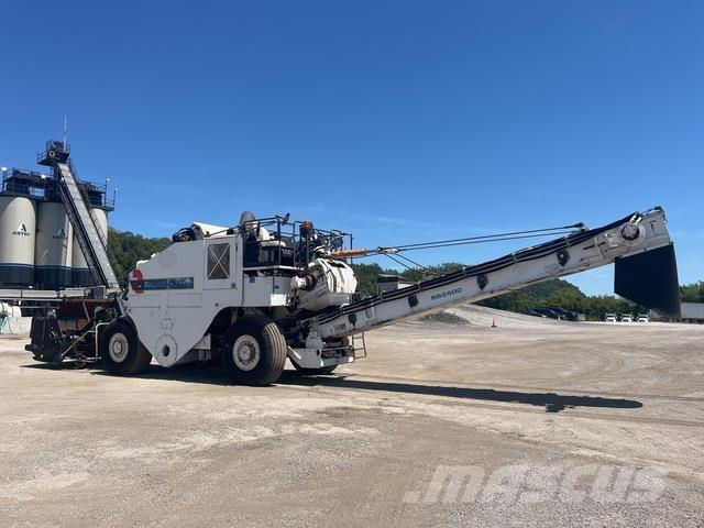 Roadtec SB2500 Vozila za prijevoz materijala