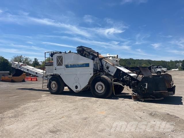 Roadtec SB2500 Vozila za prijevoz materijala