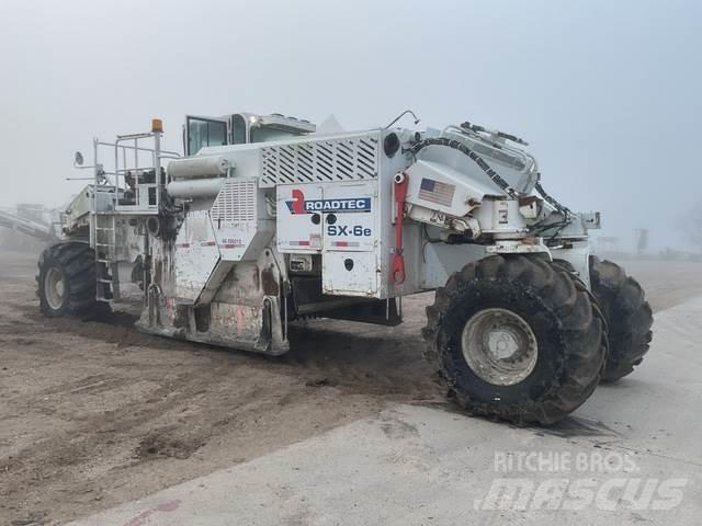 Roadtec SX6E Kompaktori zemlje
