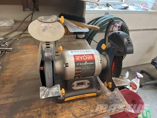  Ryobi BGH827 Mlinovi/Strojevi za brušenje