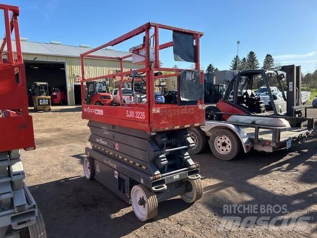 SkyJack 3226 Škaraste platforme