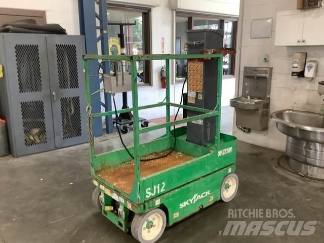 SkyJack SJ12 Vertikalne radne podizne platforme
