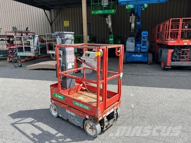 SkyJack SJ12 Vertikalne radne podizne platforme