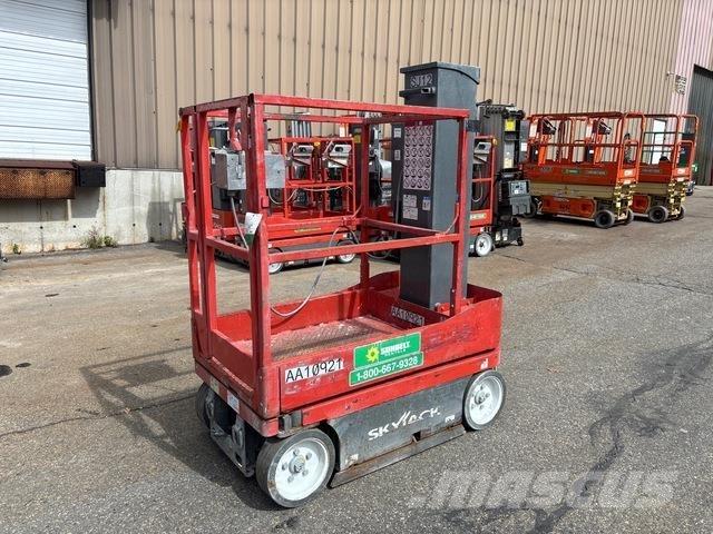 SkyJack SJ12 Vertikalne radne podizne platforme