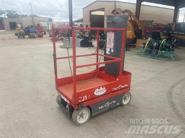 SkyJack SJ16 Vertikalne radne podizne platforme