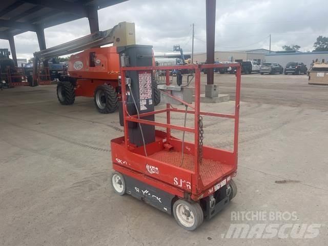 SkyJack SJ16 Vertikalne radne podizne platforme