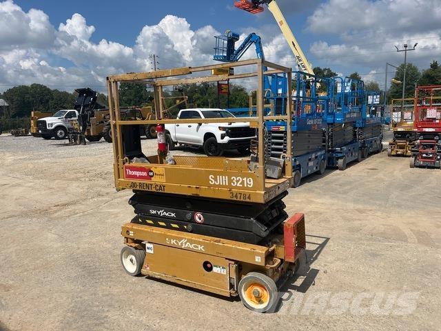 SkyJack SJ3219 Škaraste platforme