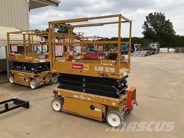 SkyJack SJ3219 Škaraste platforme