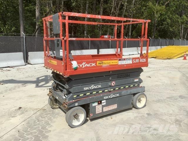 SkyJack SJ4626 Škaraste platforme
