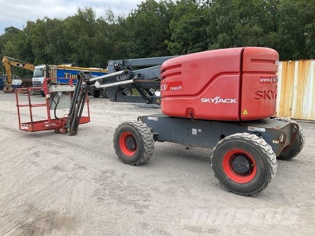 SkyJack SJ46AJ Zglobne podizne platforme