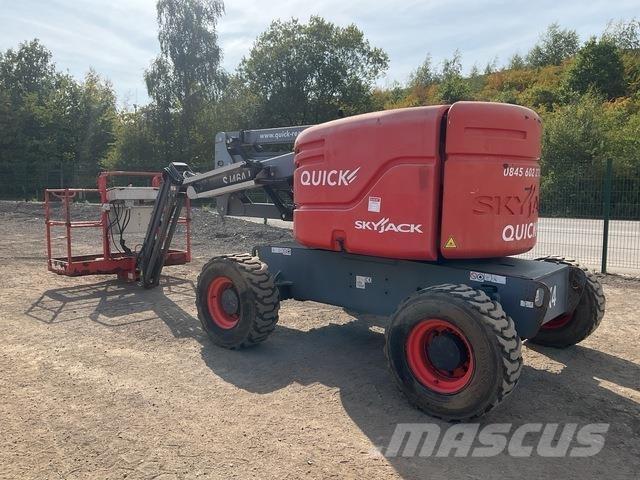 SkyJack SJ46AJ Zglobne podizne platforme