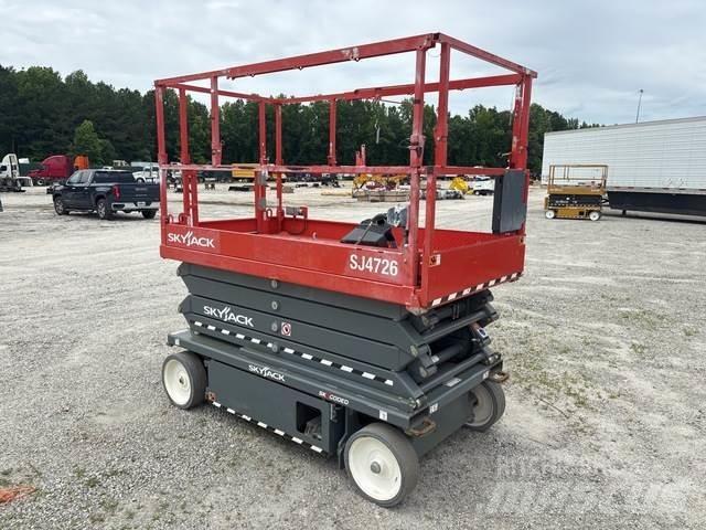 SkyJack SJ4726 Škaraste platforme
