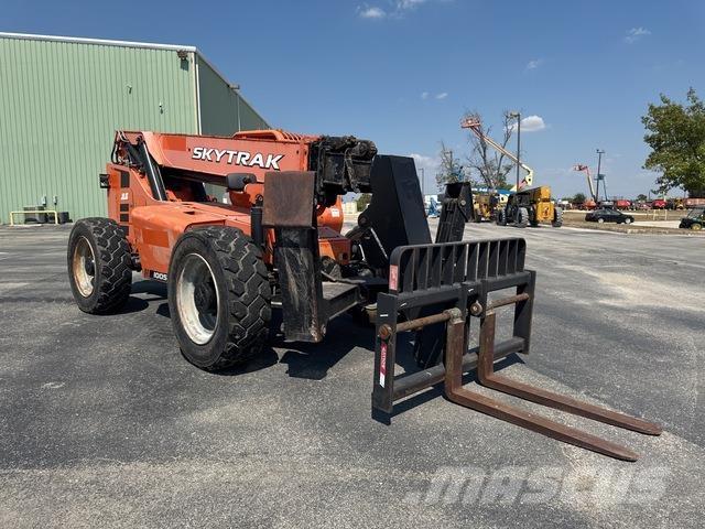 SkyTrak 10054 Teleskopski viličari