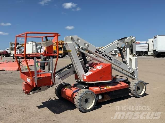 Snorkel A38E Zglobne podizne platforme