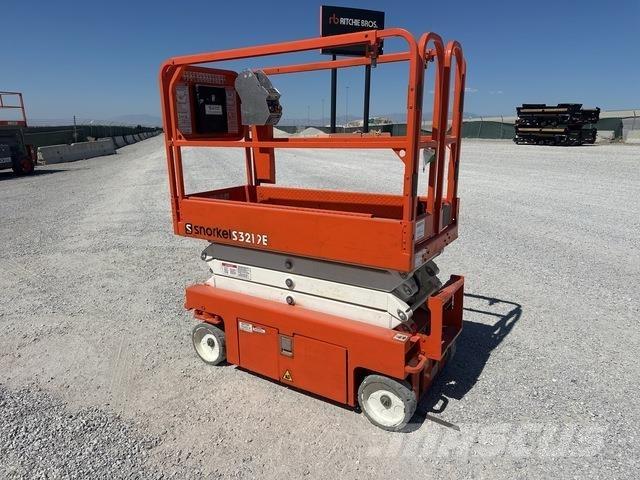 Snorkel S3219E Škaraste platforme