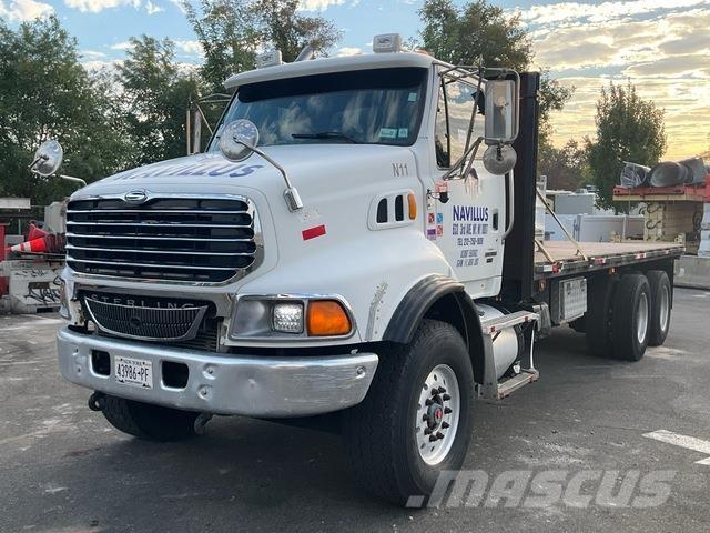 Sterling L9500 Kamioni sa otvorenim sandukom