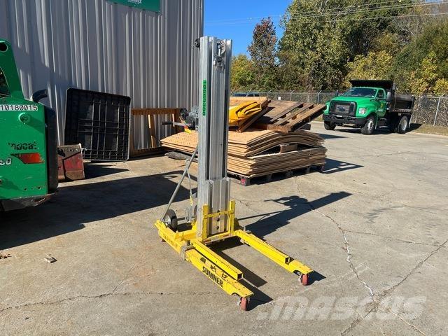 Sumner 2010 Utovorne dizalice, vitla i dizala za materijal