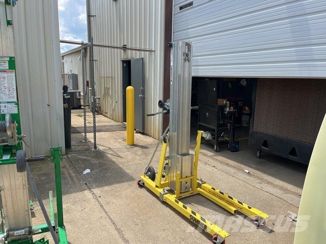 Sumner 2118 Utovorne dizalice, vitla i dizala za materijal