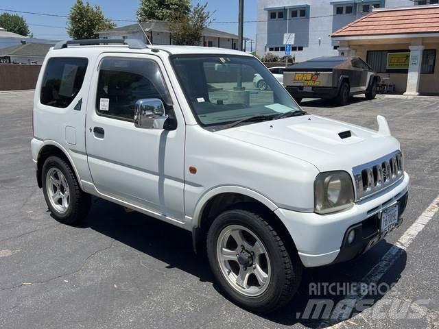 Suzuki Jimmy Automobili